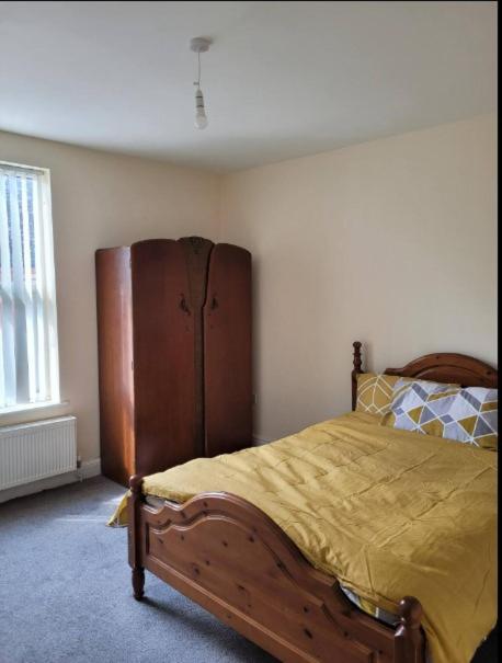 Nice Double Bedroom Near Qmc 노팅엄 외부 사진